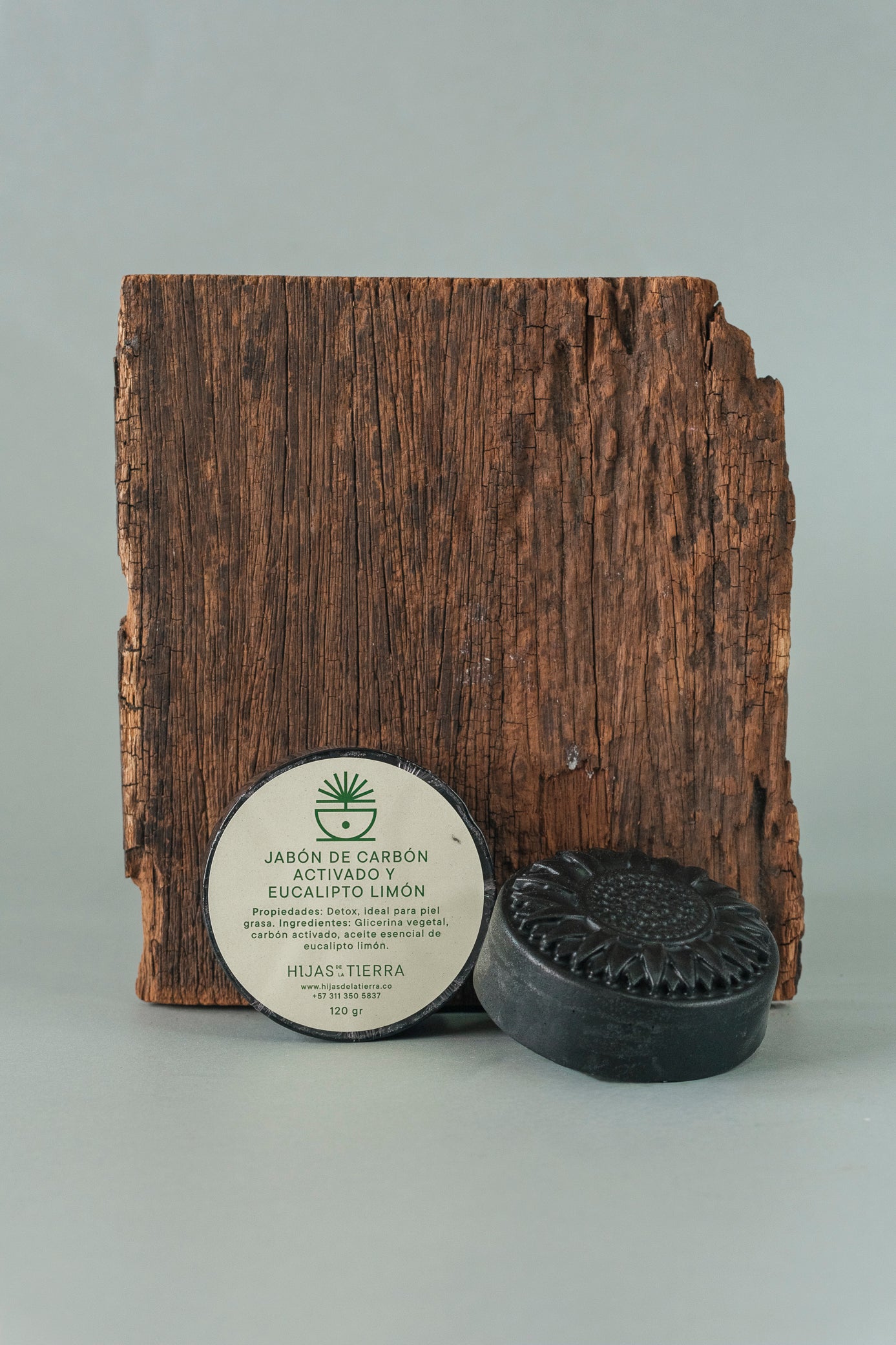jabon-carbon-2
